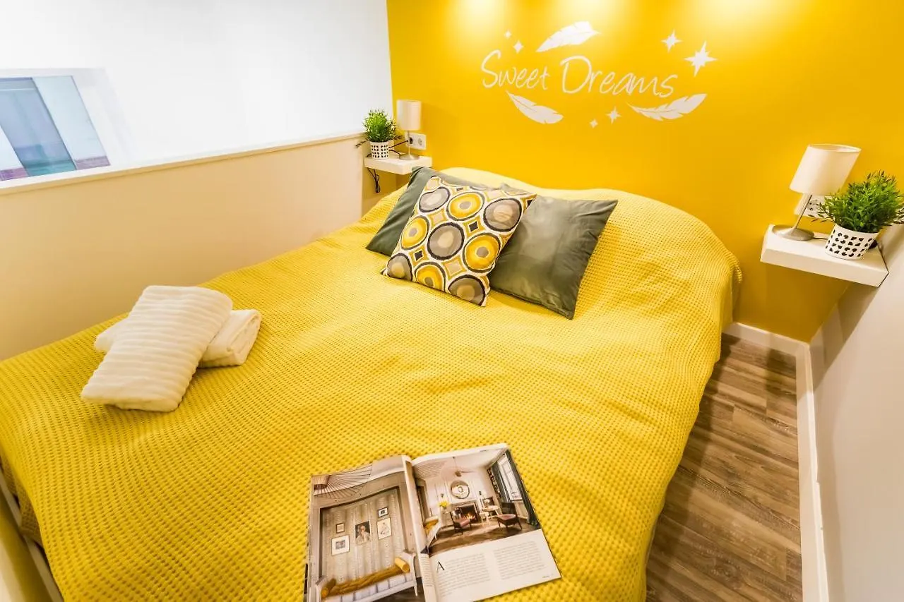 Orangehomes Klauzal Apartments Budapest Hungary