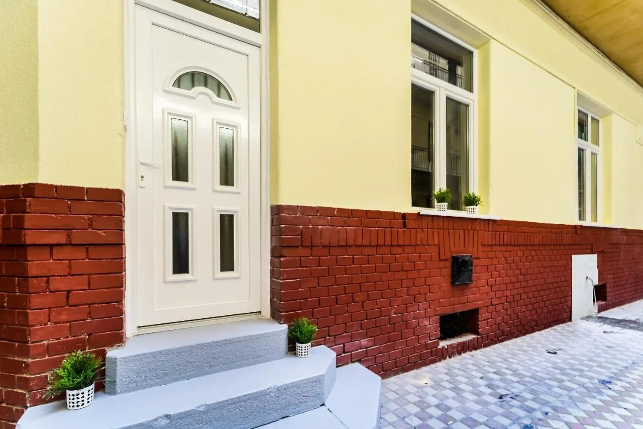 Orangehomes Klauzal Apartments Budapest